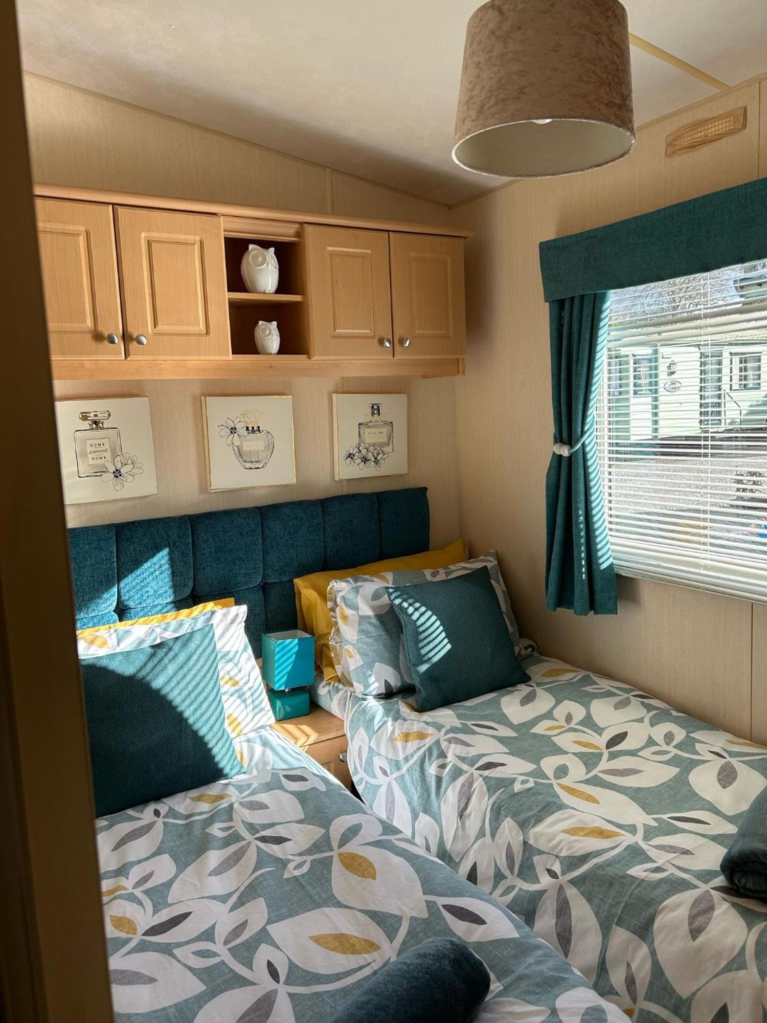24 The Beeches Caravan Park Gilcrux Exterior foto